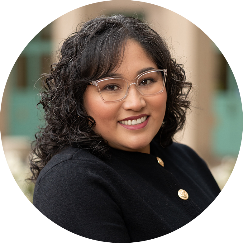 Betty  Martinez Photo